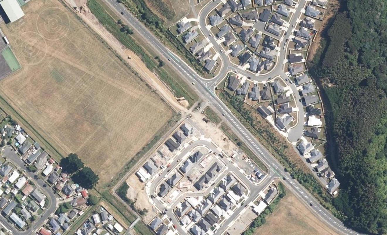 6 Harry Martin Lane, Wainuiomata, Lower Hutt - Carousel 1