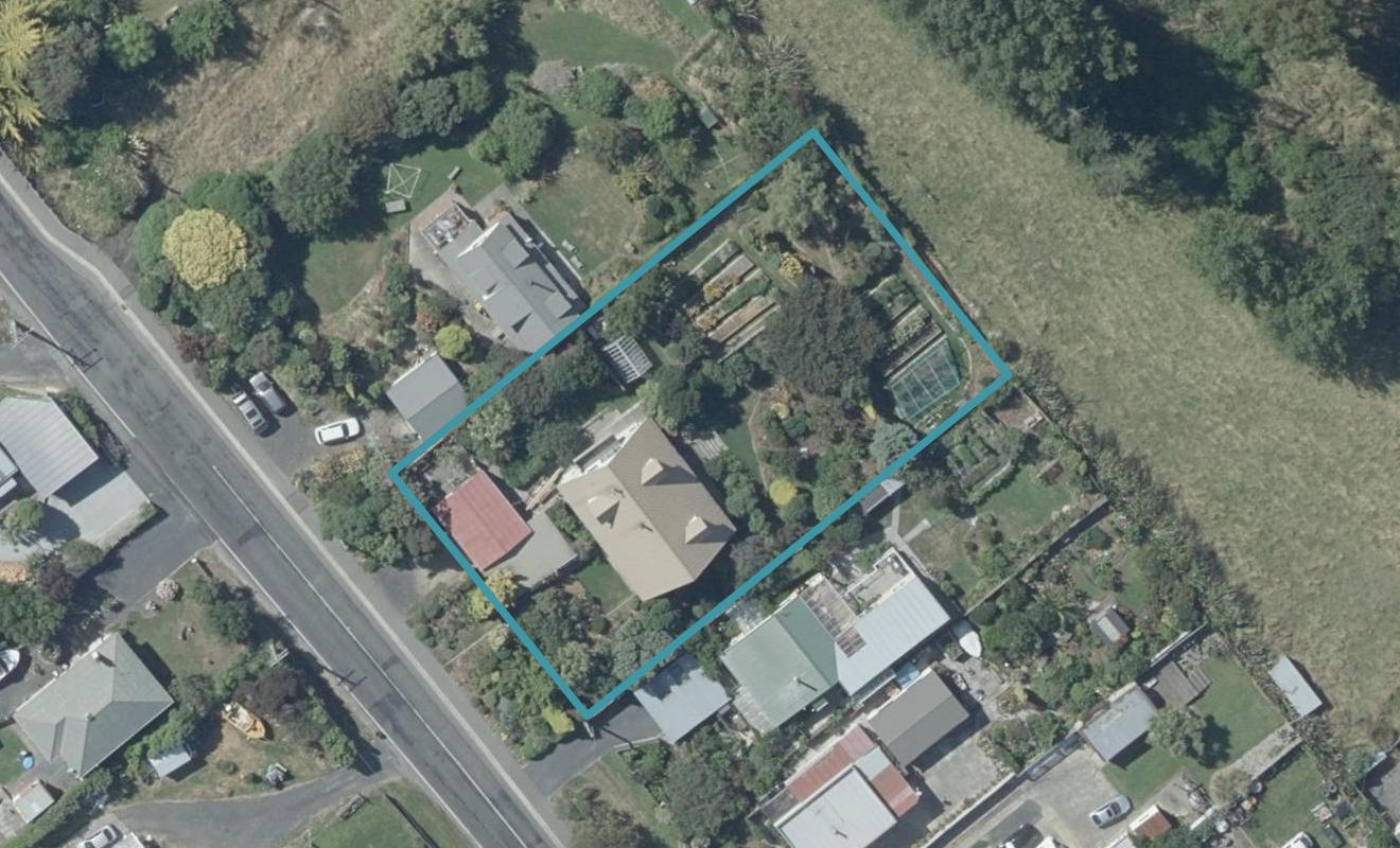 19 Scroggs Hill Road, Brighton, Dunedin - Carousel 1