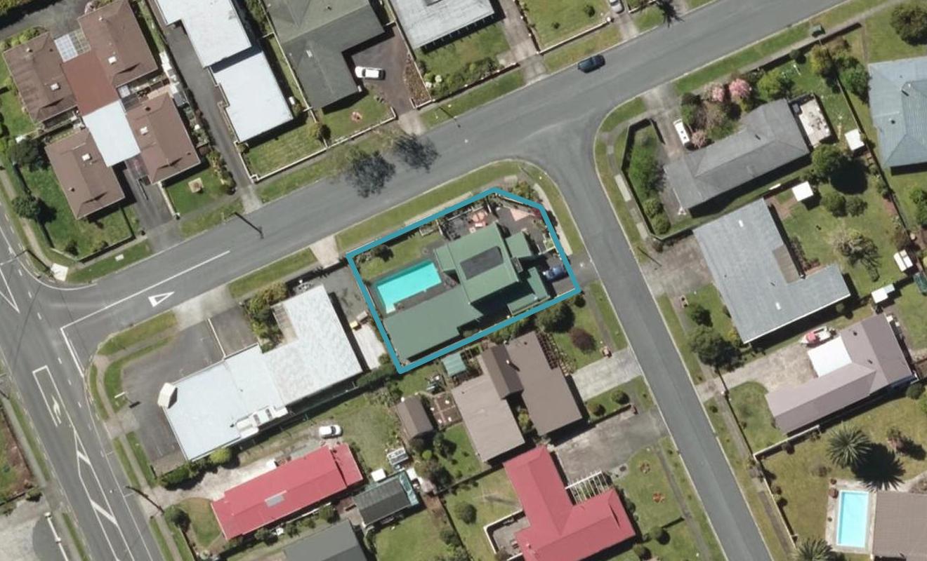 1/2 Windsor Avenue, Kamo, Whangarei - Carousel 1