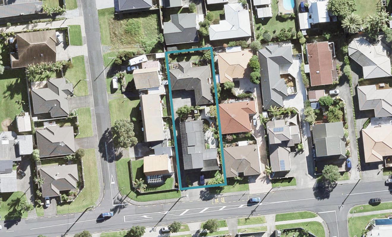 57 Bay Street, Red Beach, Whangaparāoa - Carousel 1