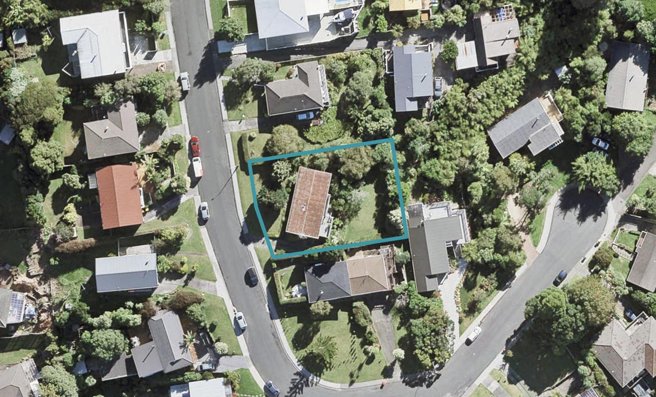 14 Barker Rise, Northcross, Auckland - Carousel 1
