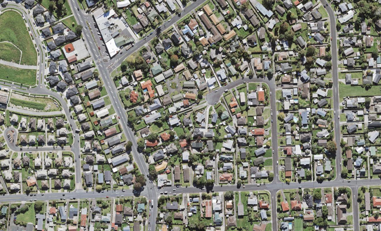 36 Bodi Place, Te Atatu South, Auckland - Carousel 1