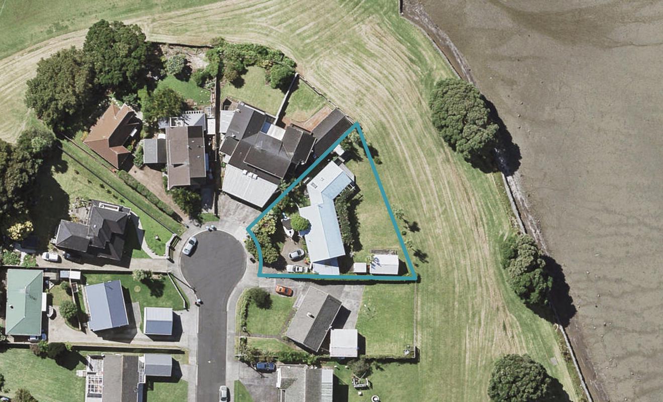29 Armein Road, Panmure, Auckland - Carousel 1