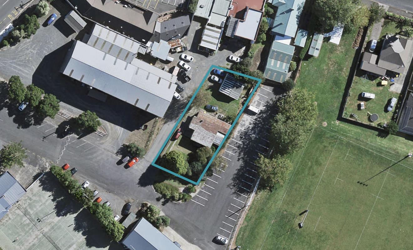 8 Johns Street, Patumahoe, Pukekohe - Carousel 1