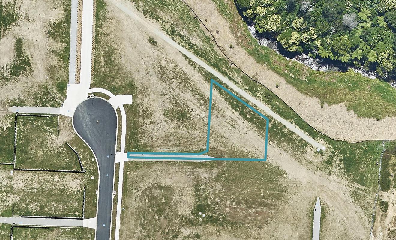 8 Arohena Court, Ohauiti, Tauranga - Carousel 1