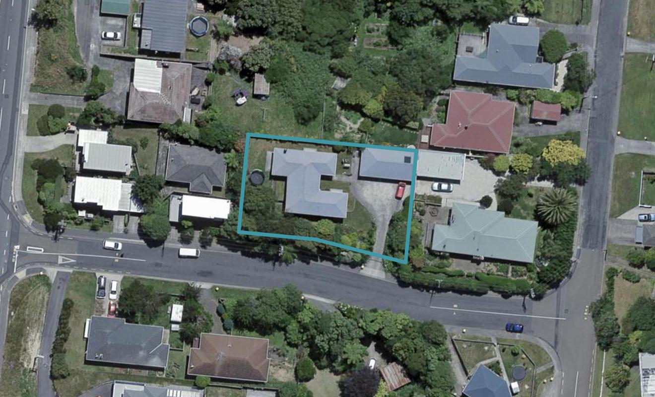 3 Stephen Street, Tawa, Wellington - Carousel 1