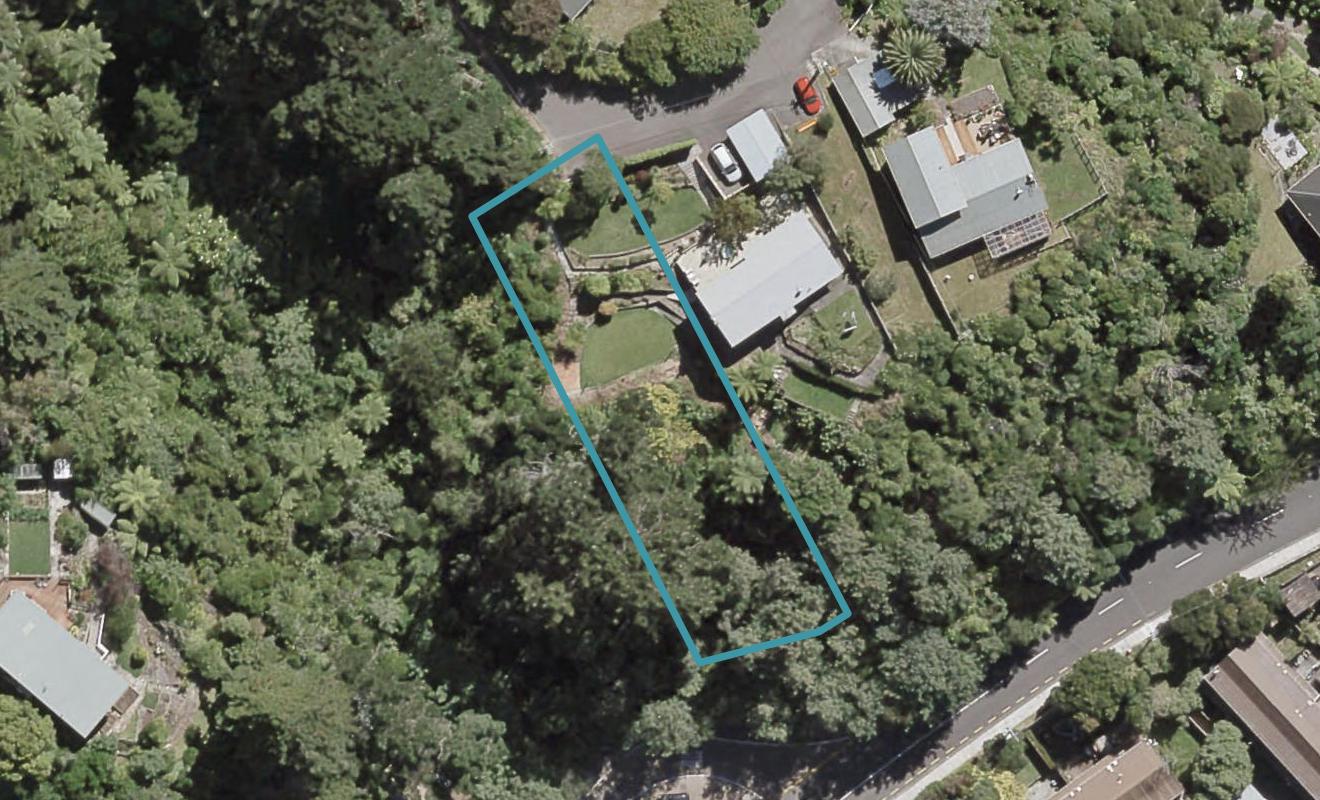 16 Palm Grove, Belmont, Lower Hutt - Carousel 1
