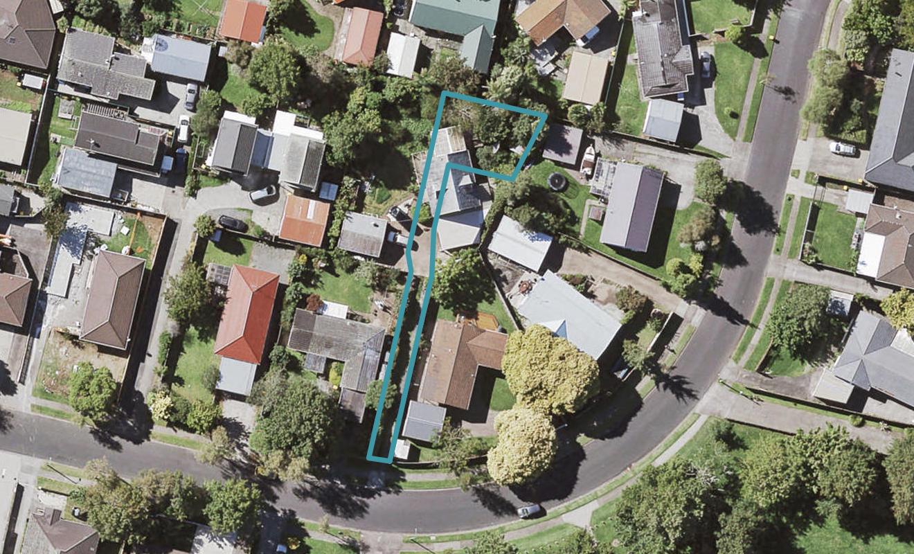 9B Glennandrew Drive, Half Moon Bay, Auckland - Carousel 1