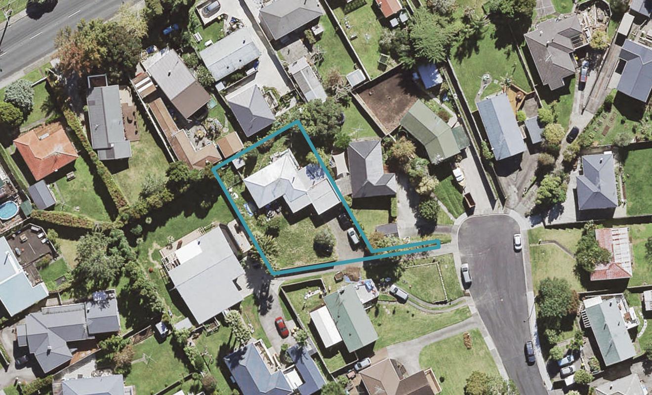 32 McPhail Street, Birkdale, Auckland - Carousel 1