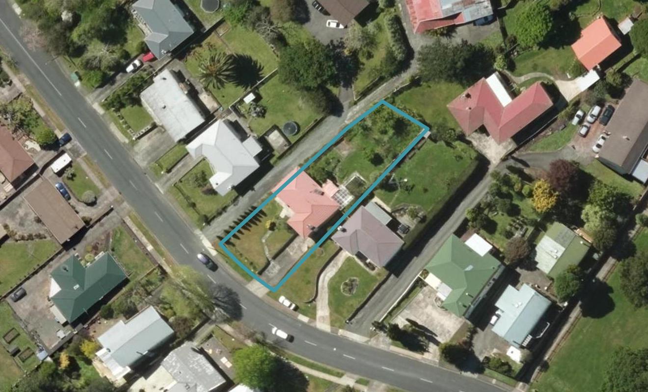 17 Eden Terrace, Kamo, Whangarei - Carousel 1