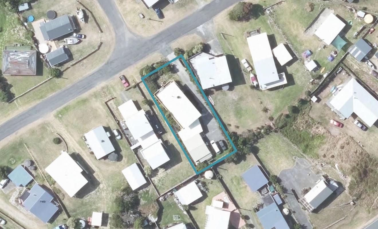 15 Koura Crescent, Māhia - Carousel 1