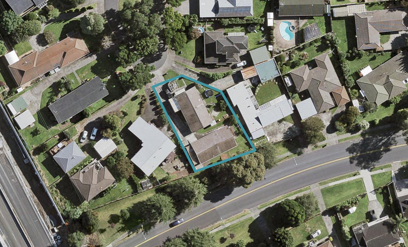 12B Corolu Place, Conifer Grove, Takanini - Carousel 1