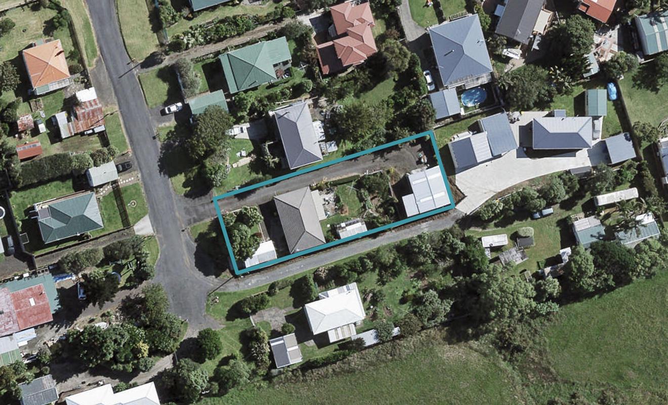 7 Second Avenue, Waiuku - Carousel 1
