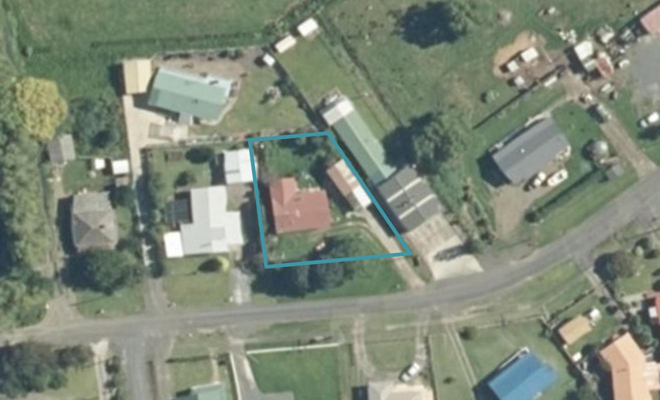 12 Station Road, Puriri, Thames - Carousel 1