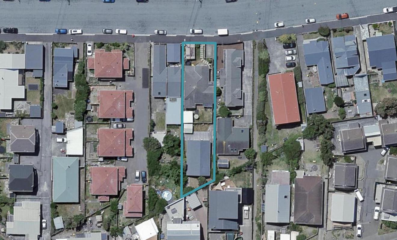 115 Apu Crescent, Lyall Bay, Wellington - Carousel 1