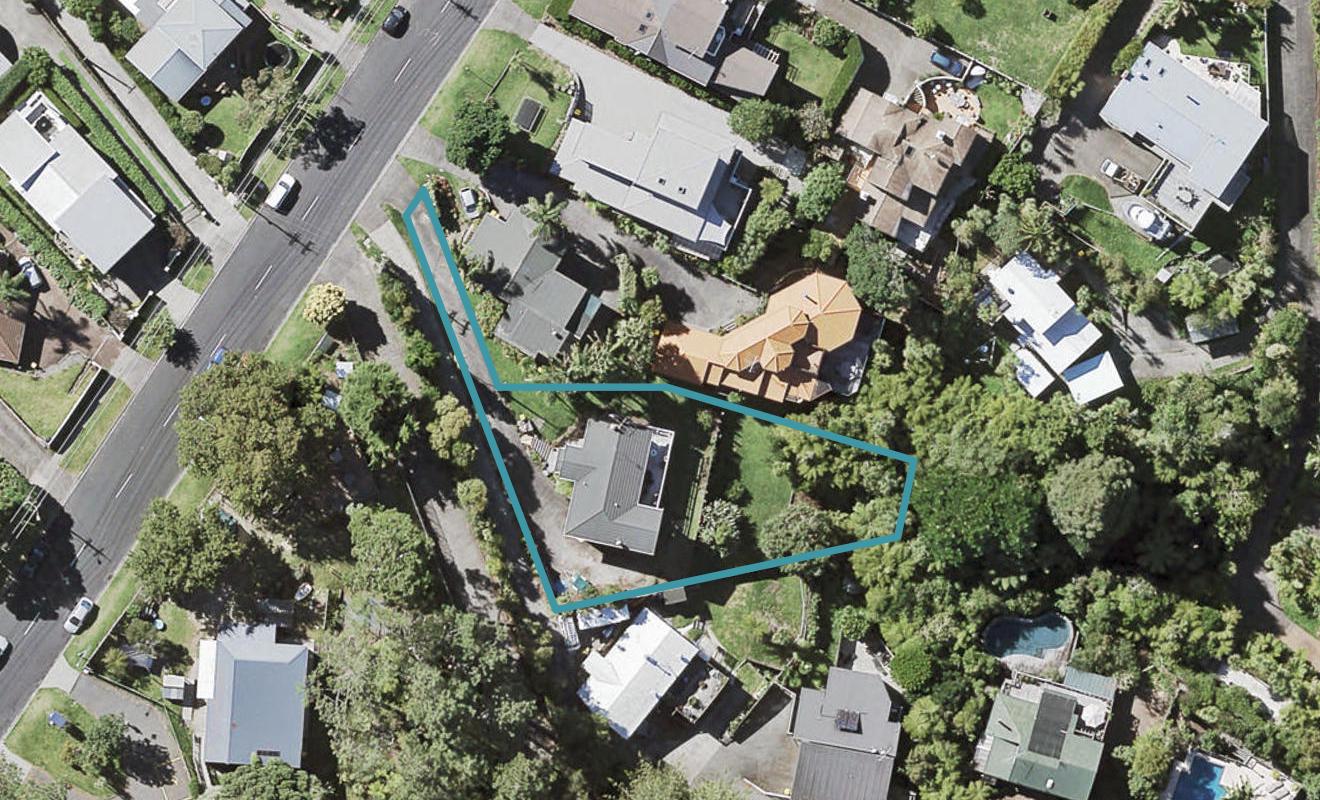 84A Kowhai Road, Campbells Bay, Auckland - Carousel 1