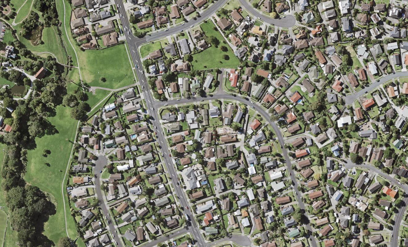 58D Lewisham Street, Highland Park, Auckland - Carousel 1
