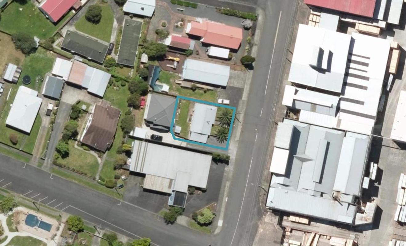22 George Street, Hikurangi, Hikurangi - Carousel 1