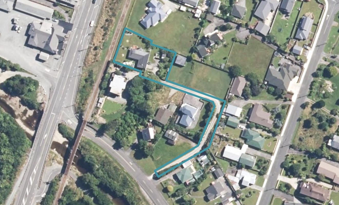 8C Rutherglen Road, Paroa, Greymouth - Carousel 1