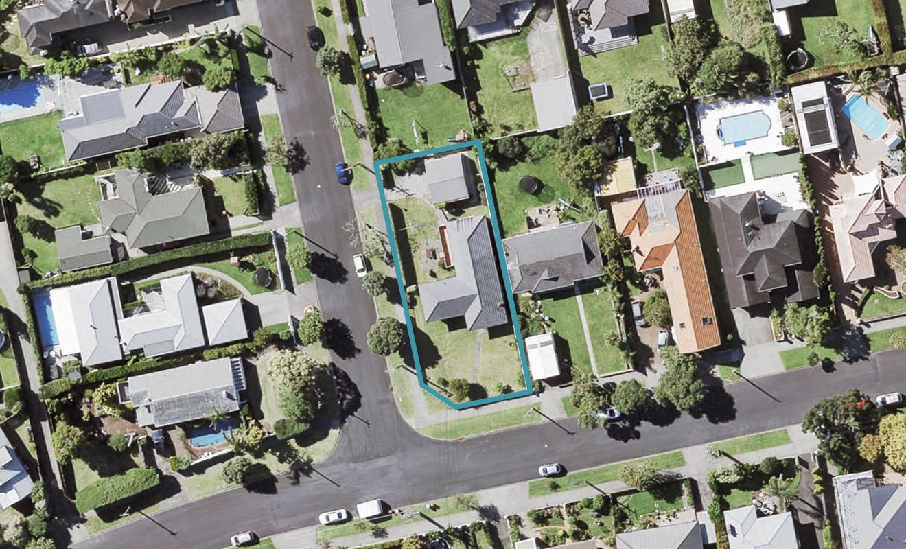 24 Athlone Road, Glendowie, Auckland - Carousel 1