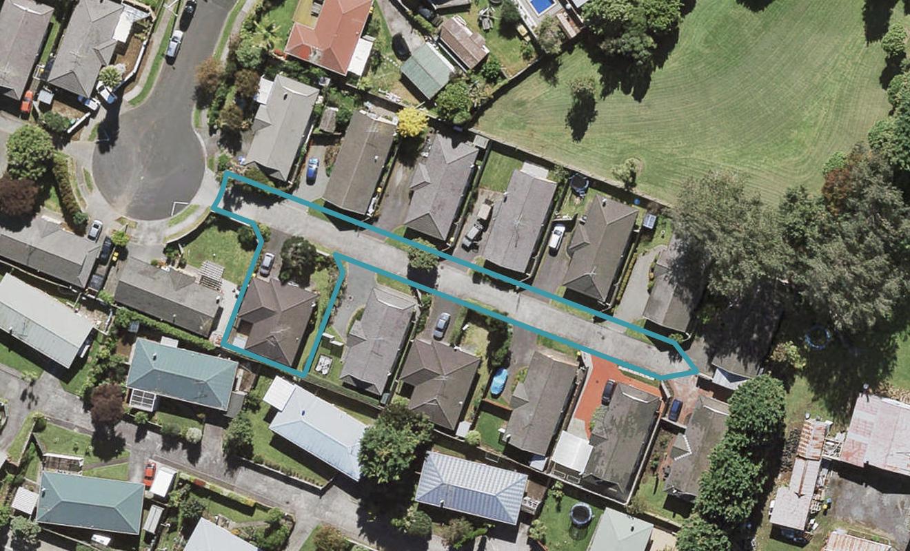 45 Koru Street, Mangere Bridge, Auckland - Carousel 1