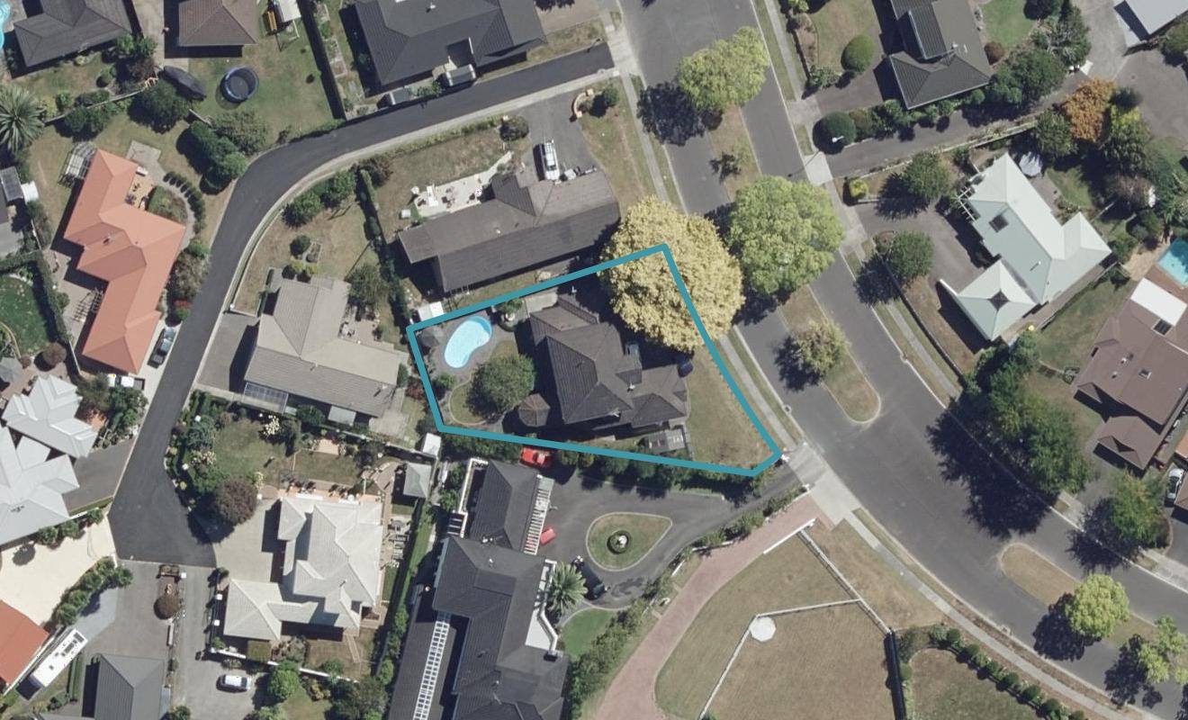 123 Harrowfield Drive, Harrowfield, Hamilton - Carousel 1