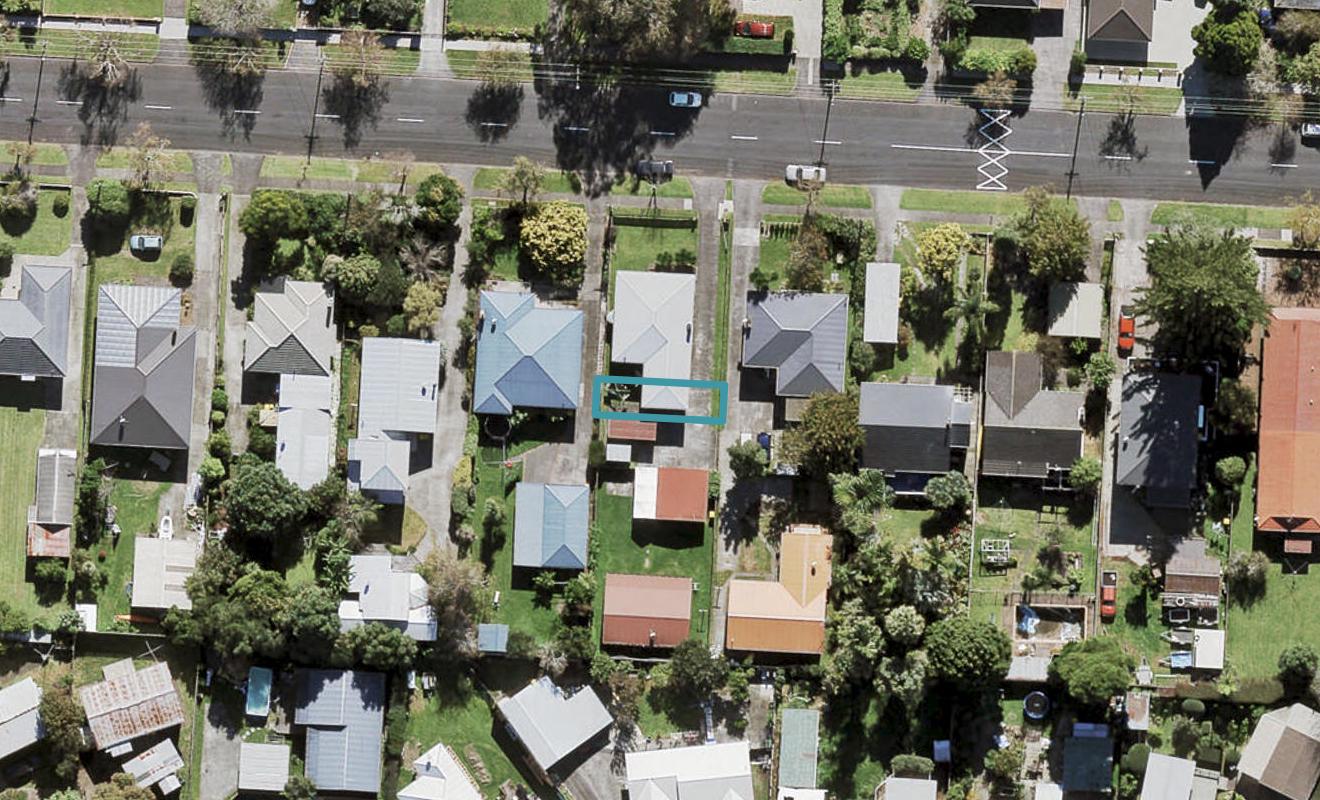 5/22 Yeovil Road, Te Atatu Peninsula, Auckland - Carousel 1