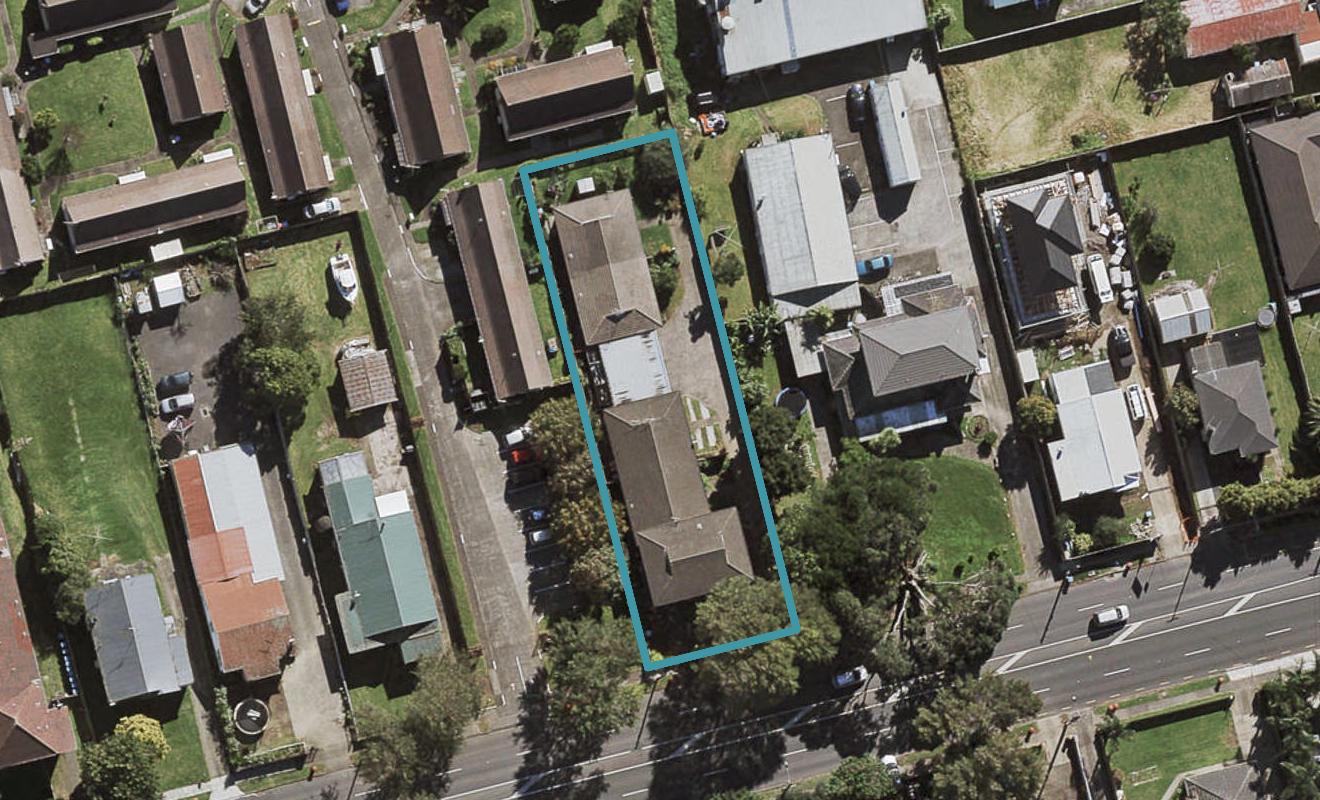 2/98 Princes Street, Otahuhu, Auckland - Carousel 1