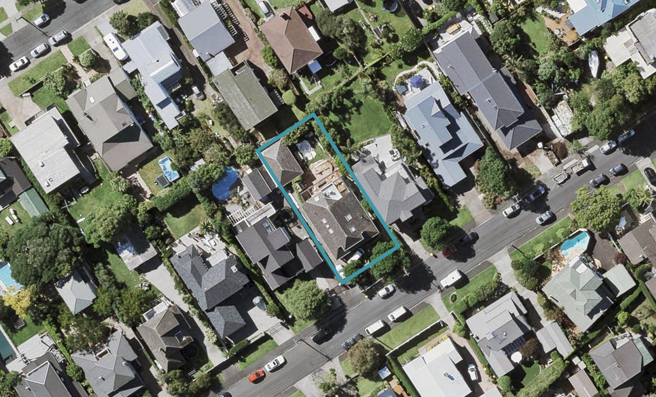 12 Cameron Street, Takapuna, Auckland - Carousel 1