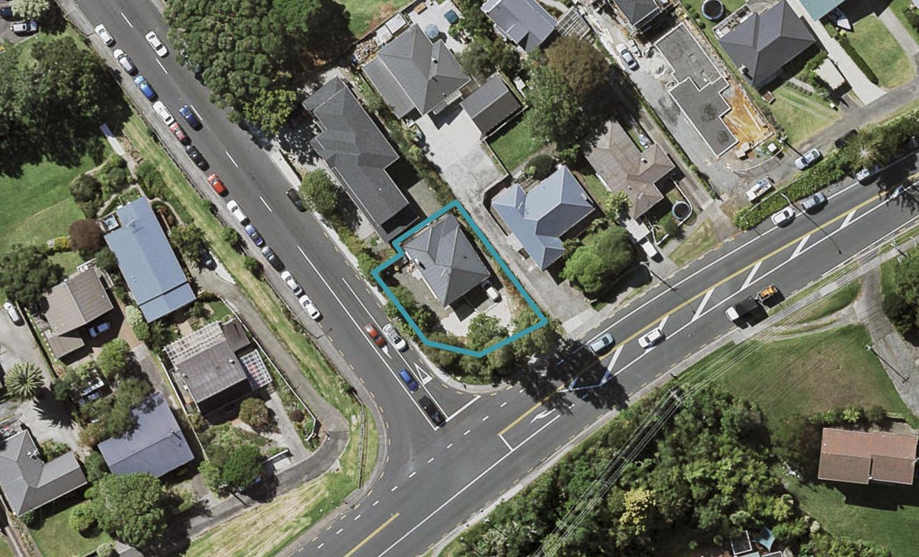 244 Sunset Road, Windsor Park, Auckland - Carousel 1