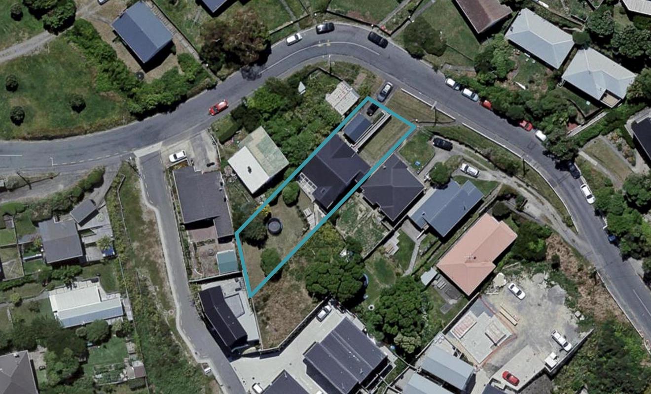 112 Maupuia Road, Maupuia, Wellington - Carousel 1