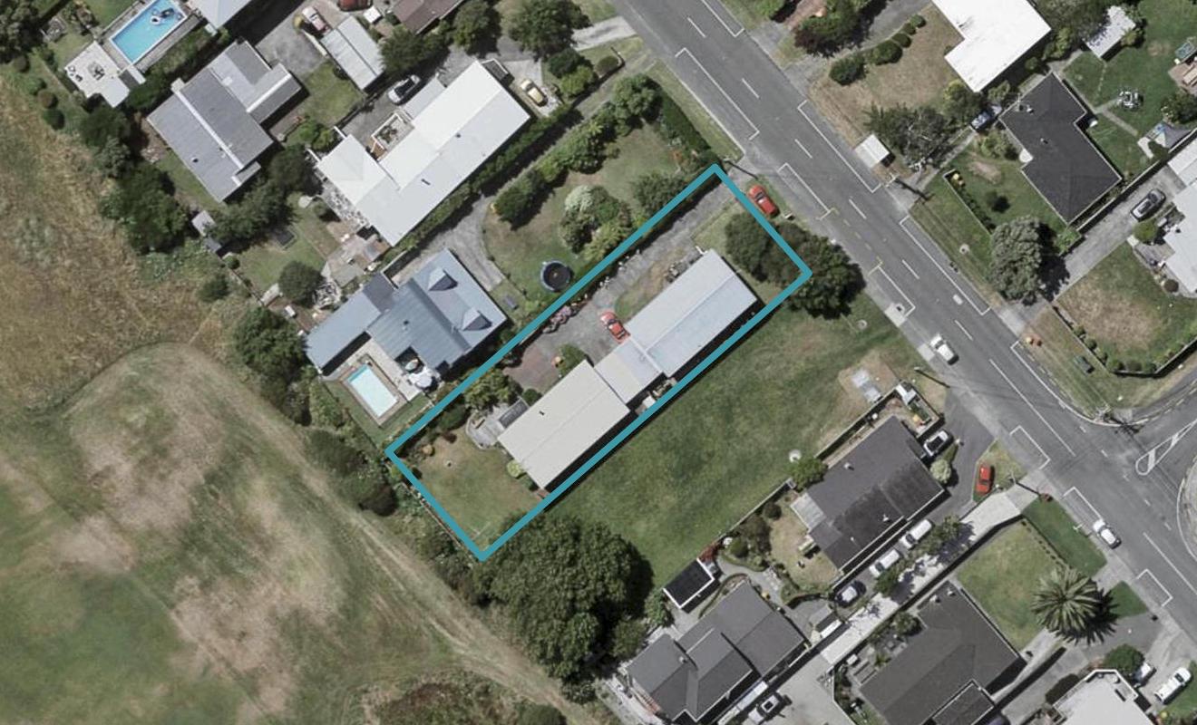 46 Martin Road, Paraparaumu Beach, Paraparaumu - Carousel 1