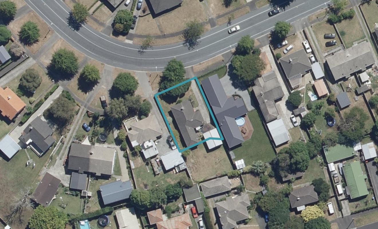 112 Fairfield Road, Fairfield, Hamilton - Carousel 1