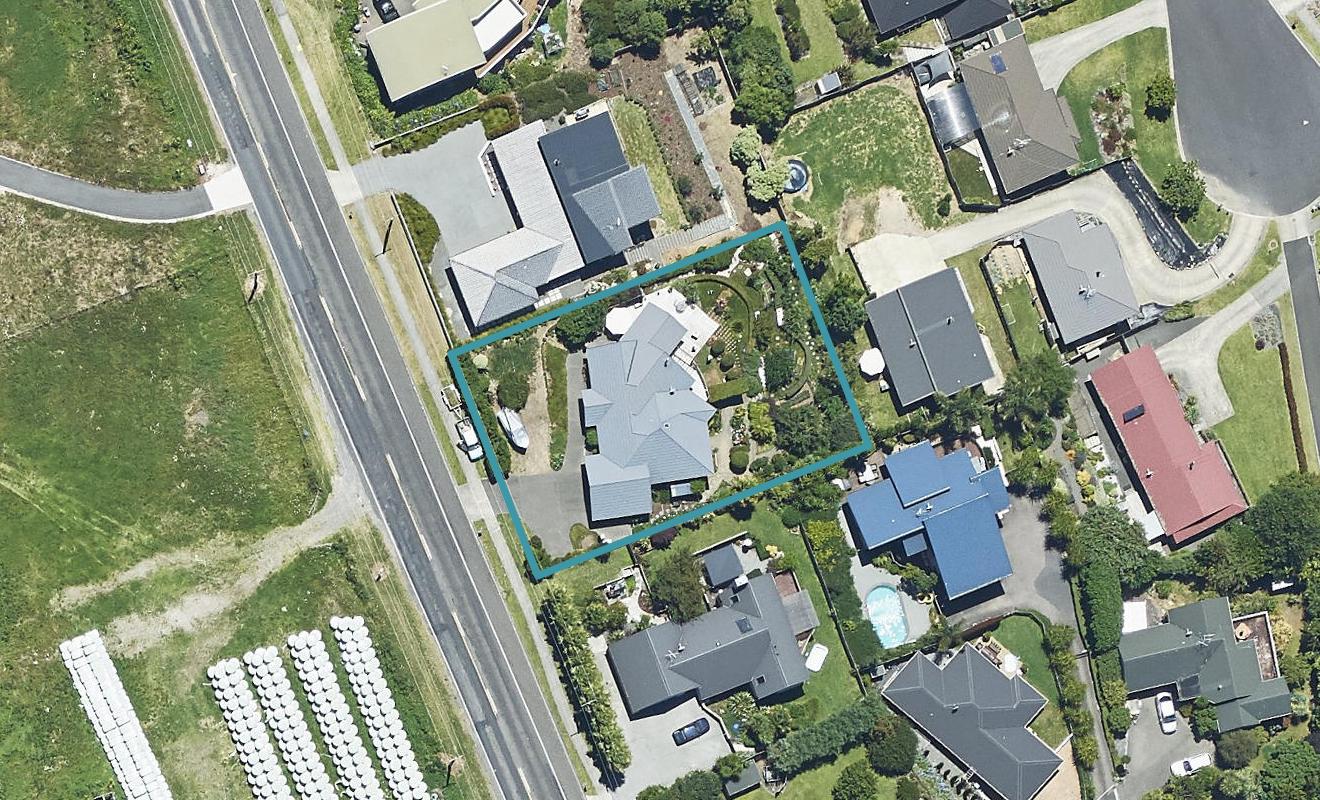99 Kaitemako Road, Welcome Bay, Tauranga - Carousel 1