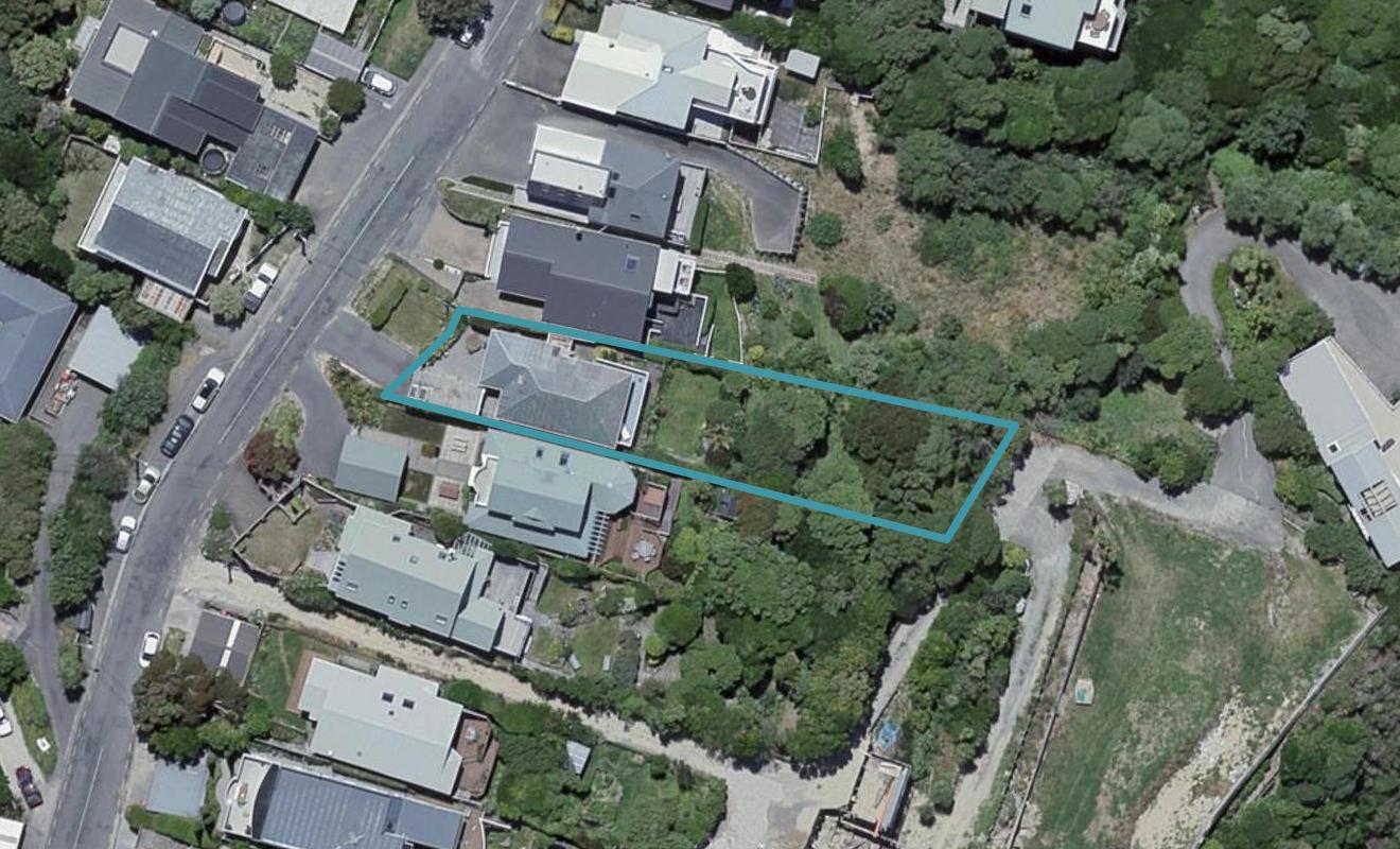 54 Nevay Road, Karaka Bays, Wellington - Carousel 1