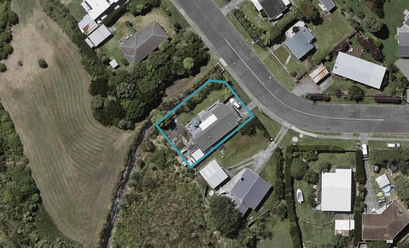 40 Waimea Road, Waikanae Beach, Waikanae - Carousel 1