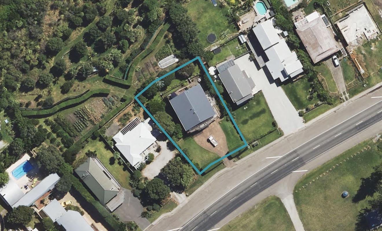 67 Moana Road, Okitu, Gisborne - Carousel 1
