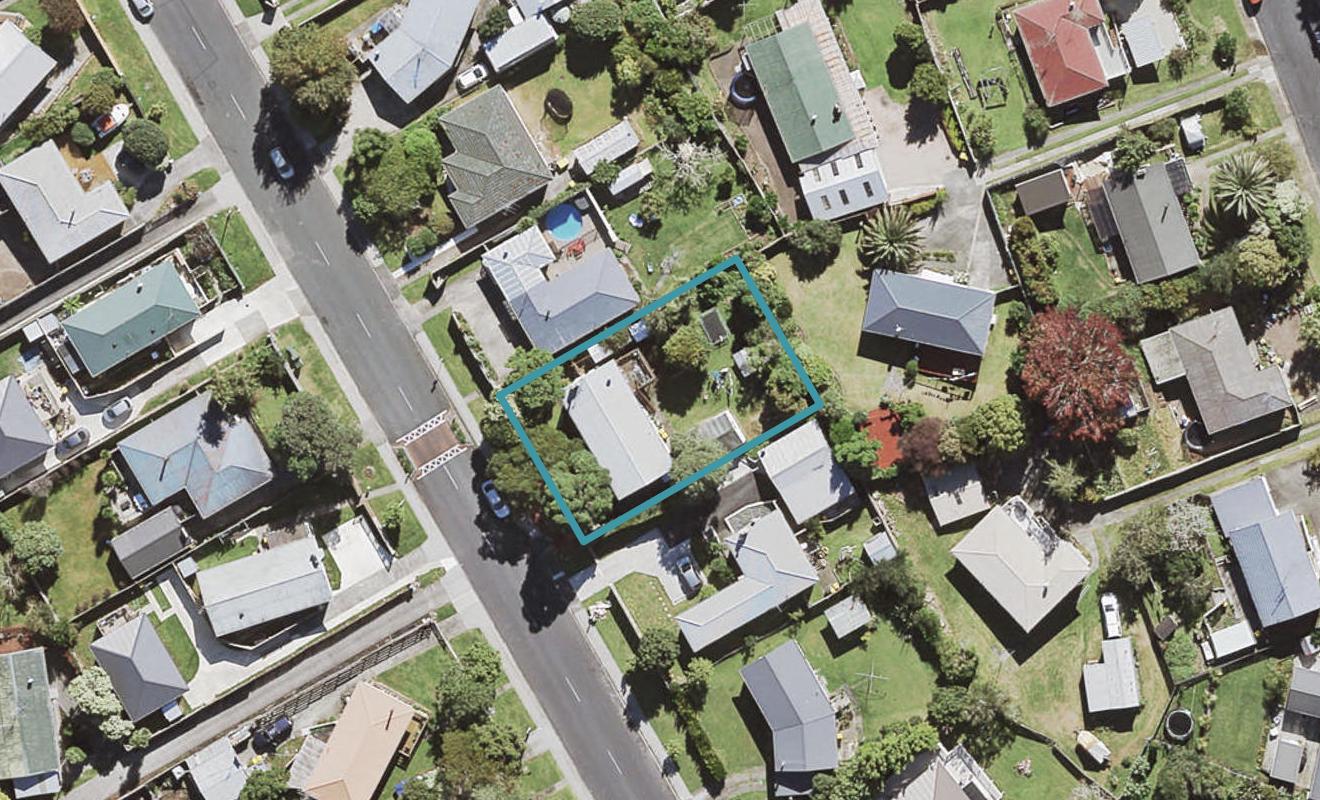 83 Lauderdale Road, Birkdale, Auckland - Carousel 1