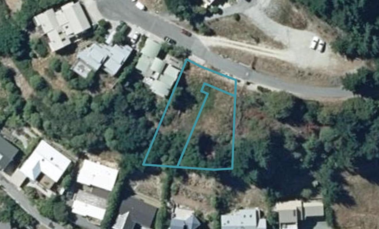 38B Mackinnon Terrace, Sunshine Bay, Queenstown - Carousel 1