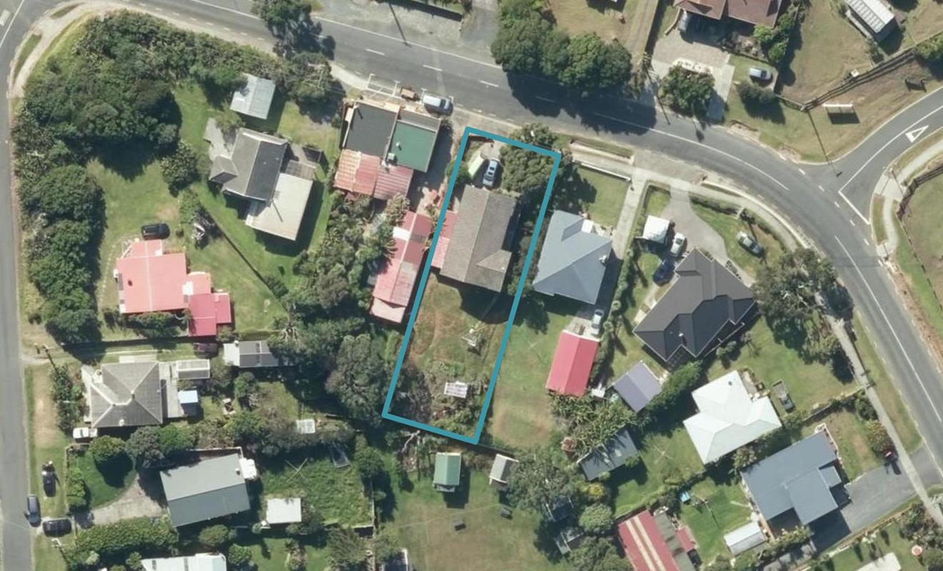 32 Sea View Road, Dargaville - Carousel 1