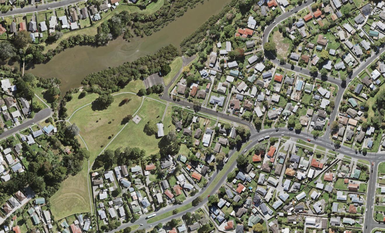 10 Bittern Place, Henderson, Auckland - Carousel 1