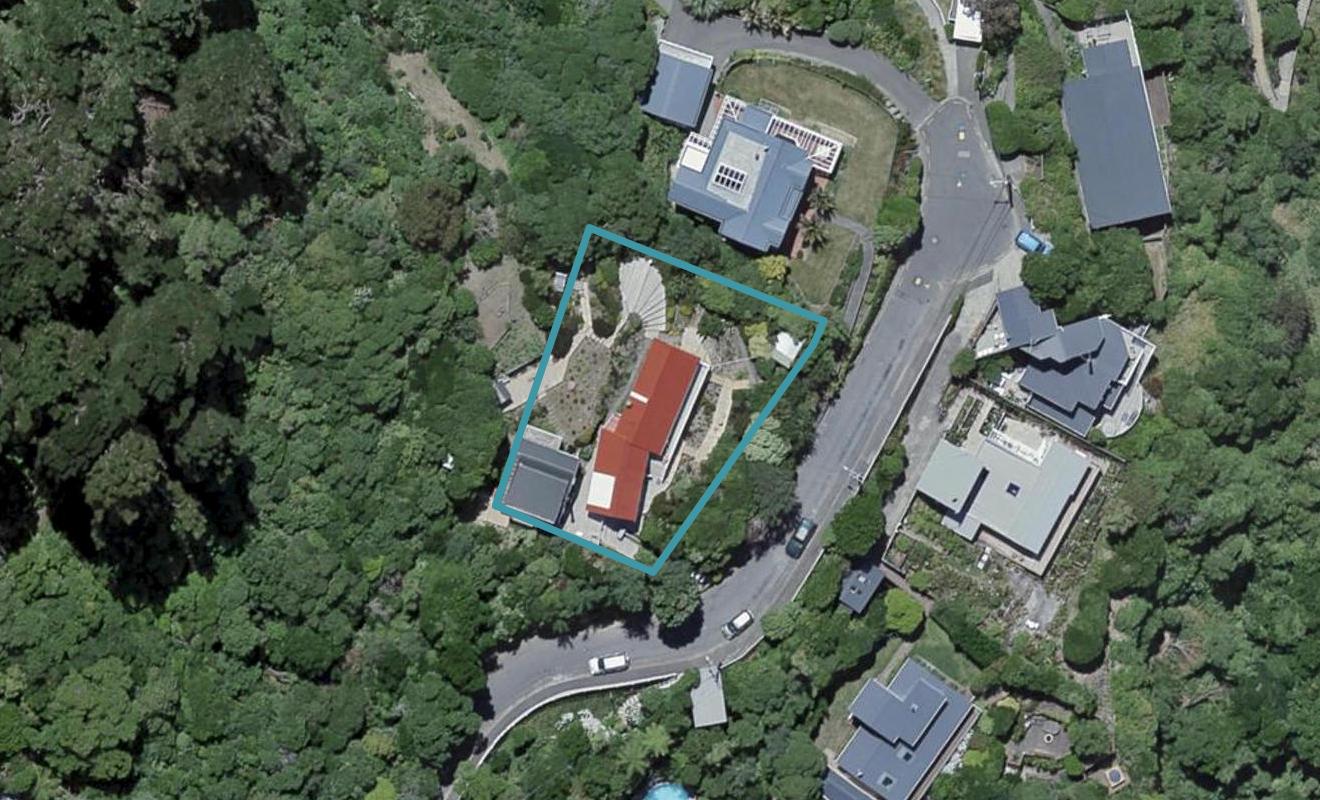49 Fortification Road, Karaka Bays, Wellington - Carousel 1