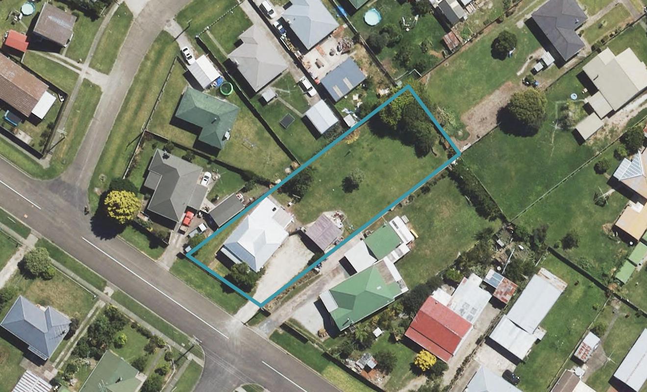 14 Huxley Road, Outer Kaiti, Gisborne - Carousel 1
