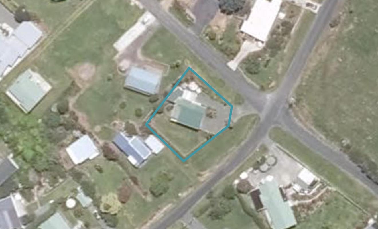 9 Oxford Street, Maungaturoto - Carousel 1