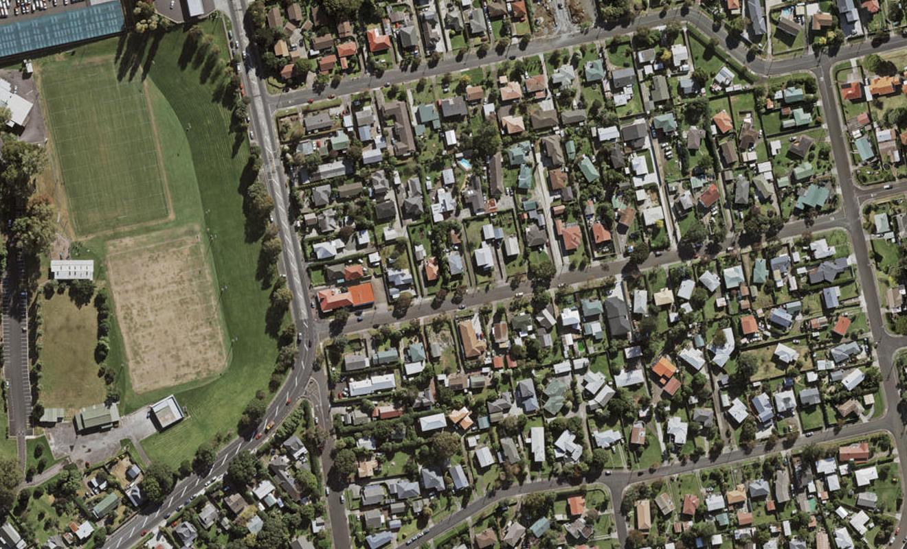 4/10 Camp Road, Mount Wellington, Auckland - Carousel 1
