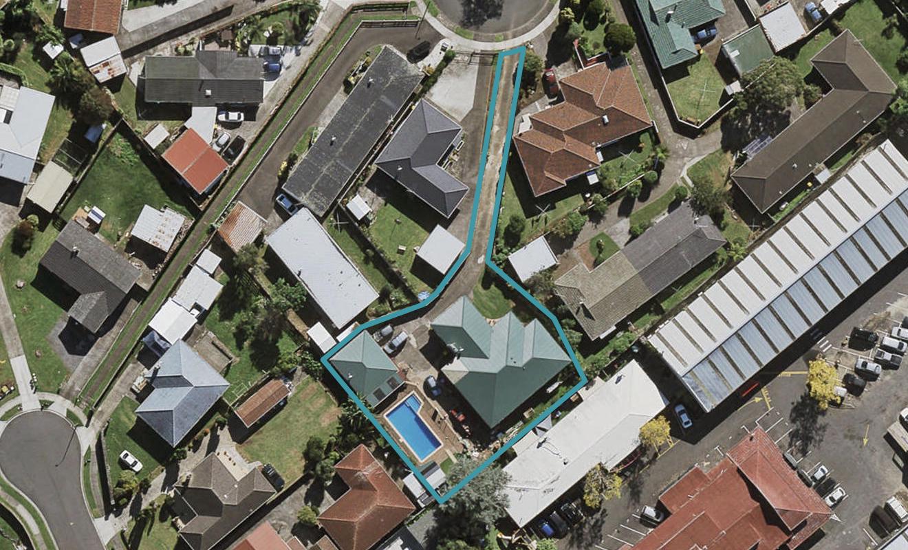 12 Carolyn Street, Manukau, Auckland - Carousel 1