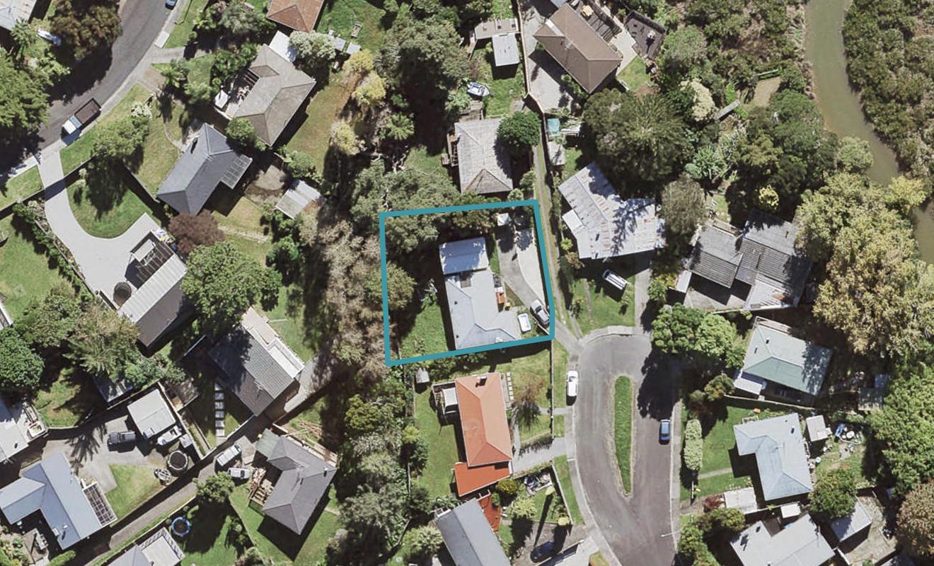 18 Ivy Place, Birkdale, Auckland - Carousel 1
