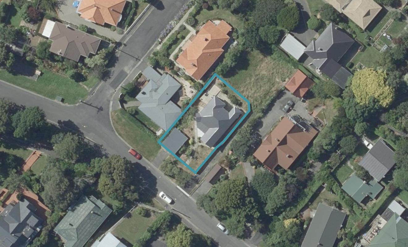 31 Sunbury Street, Andersons Bay, Dunedin - Carousel 1
