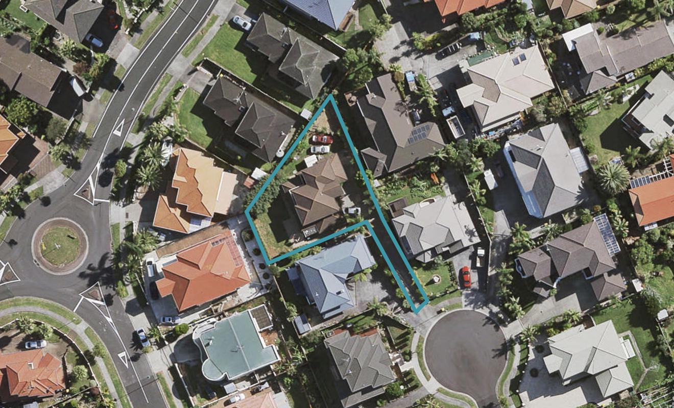 14 Sesame Grove, Goodwood Heights, Auckland - Carousel 1