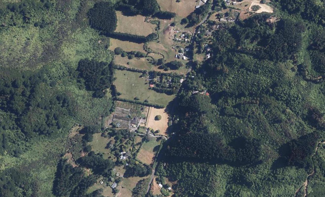 299 Moores Valley Road, Wainuiomata, Lower Hutt - Carousel 1